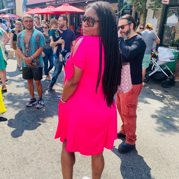 Ribbon Sleeve Knit Dress - Picture 11 of 11